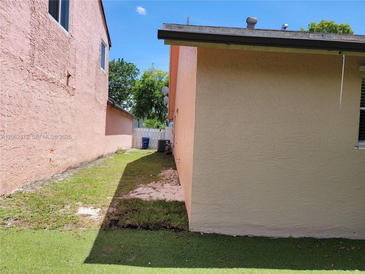 7927 NW 50th St , Lauderhill, FL 33351 Photo