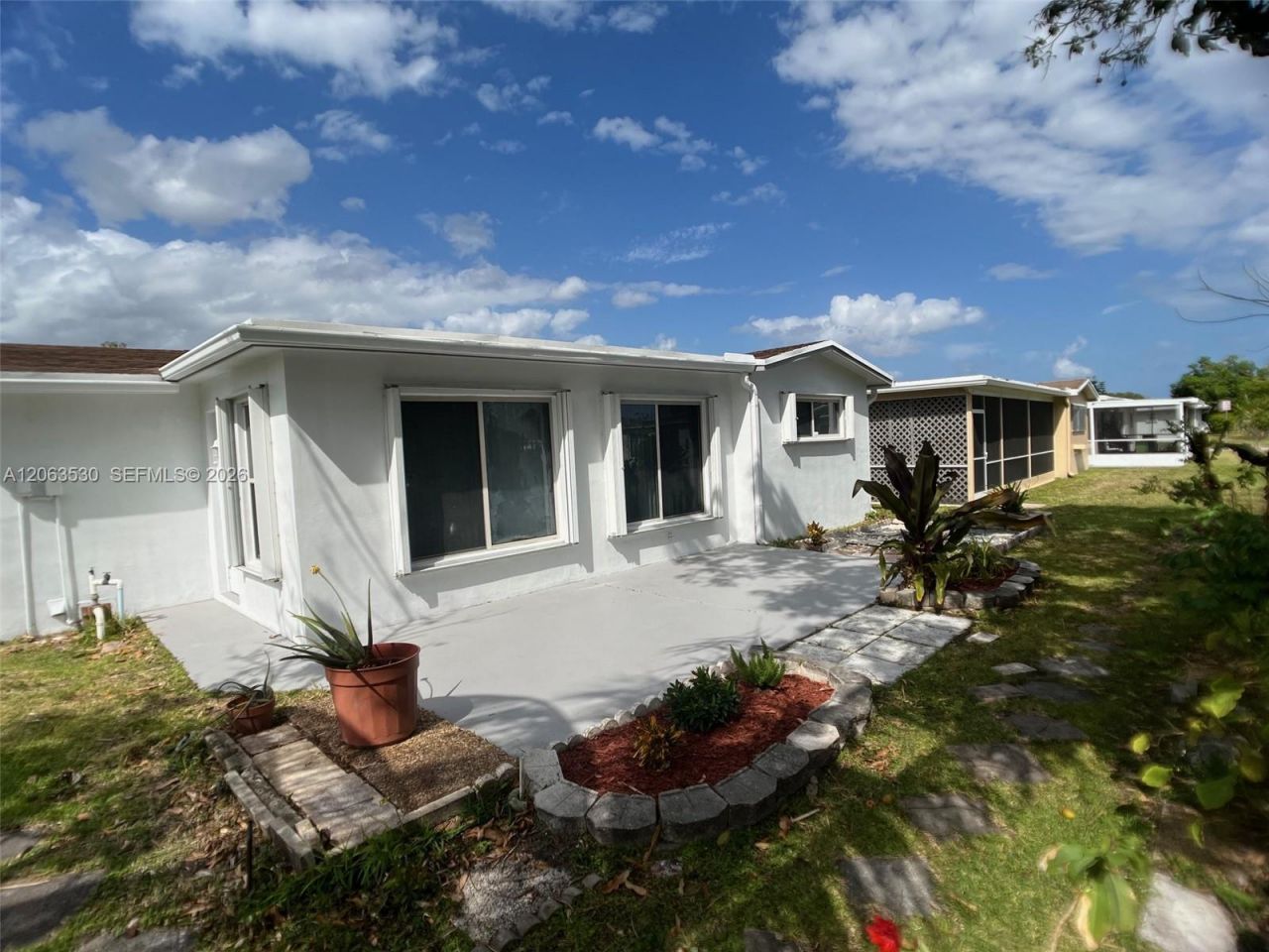 6990 NW 17th St , Margate, FL 33063 Photo