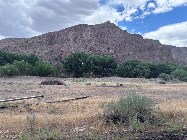 200 Clover Creek Road, Caliente, NV 89008