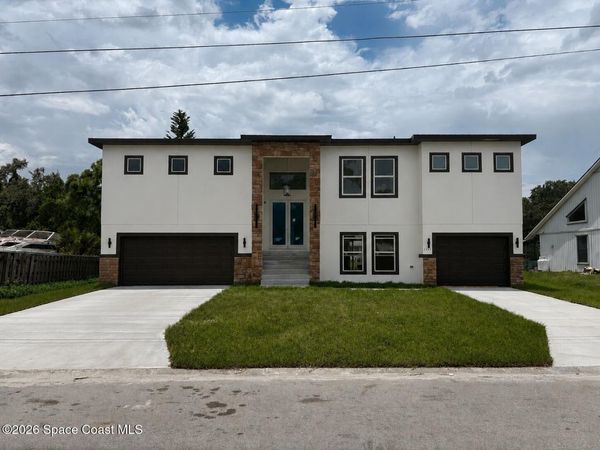 1121 River Drive NE , Palm Bay, FL 32905