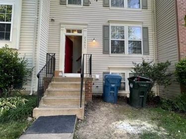 23065 POTOMAC HILL SQUARE , STERLING, VA 20166