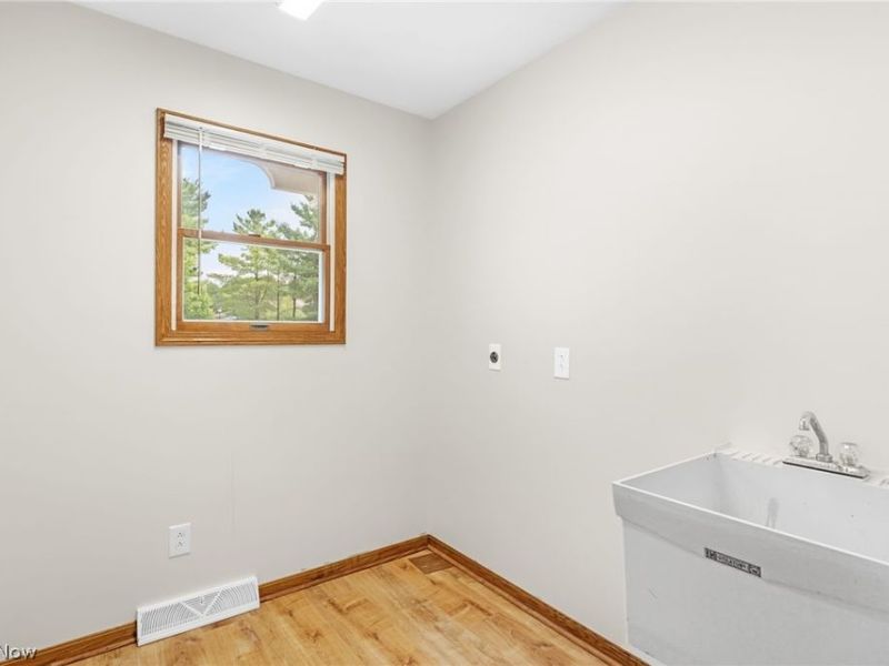 114 Barkwood Drive, Wadsworth, OH 44281 Photo 29