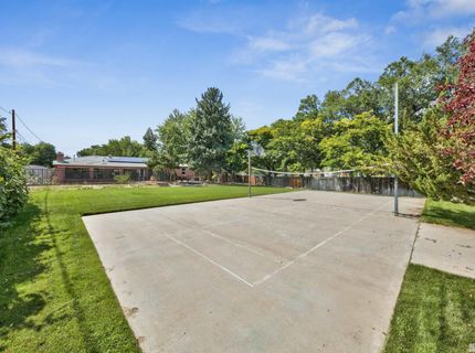 1800 Benjamin Franklin Drive, Reno, NV 89509 Photo