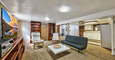 1800 Benjamin Franklin Drive, Reno, NV 89509 Photo