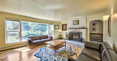 1800 Benjamin Franklin Drive, Reno, NV 89509 Photo