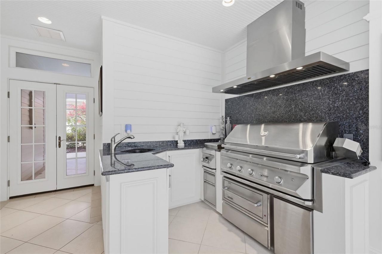 1798 Lincoln Park Circle, Sarasota, FL 34236 Photo