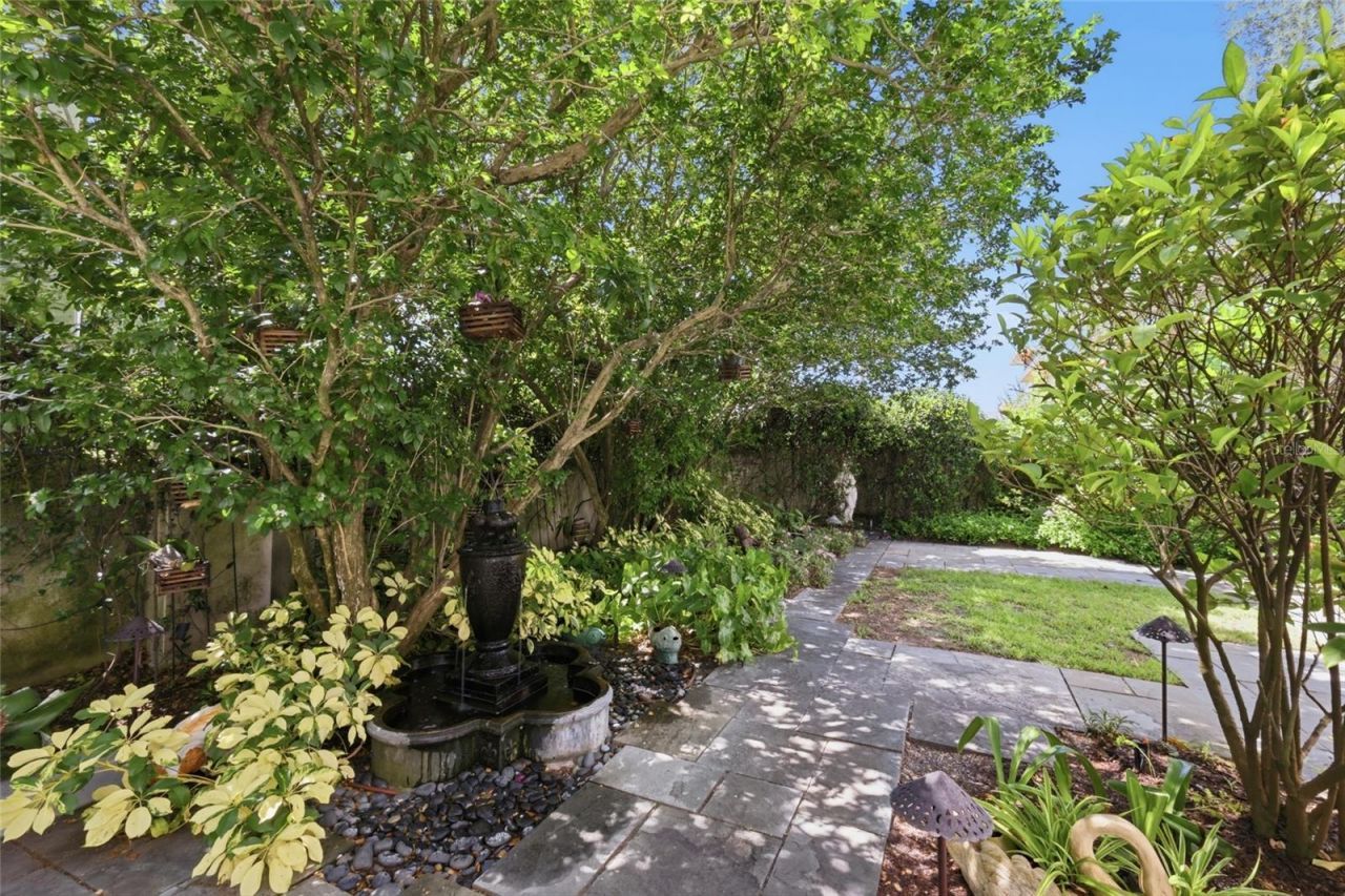 1798 Lincoln Park Circle, Sarasota, FL 34236 Photo