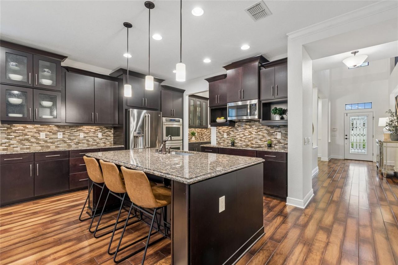 1657 Feather Grass Loop, Lutz, FL 33558 Photo