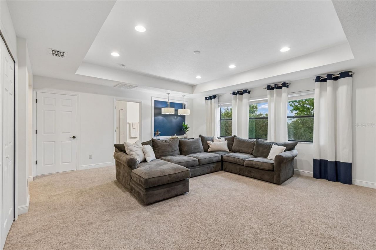 1657 Feather Grass Loop, Lutz, FL 33558 Photo