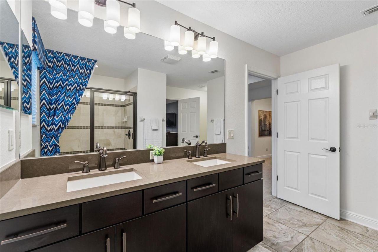 1657 Feather Grass Loop, Lutz, FL 33558 Photo
