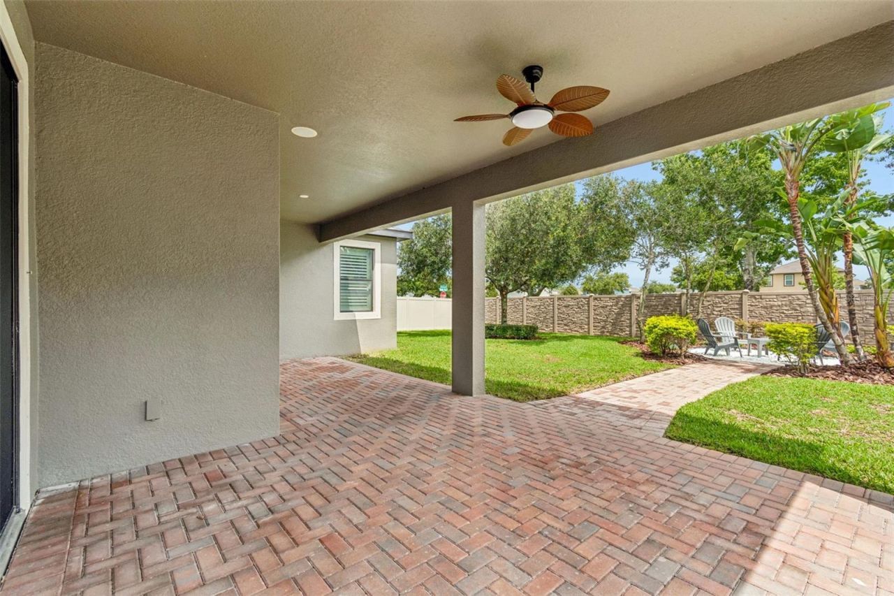 1657 Feather Grass Loop, Lutz, FL 33558 Photo