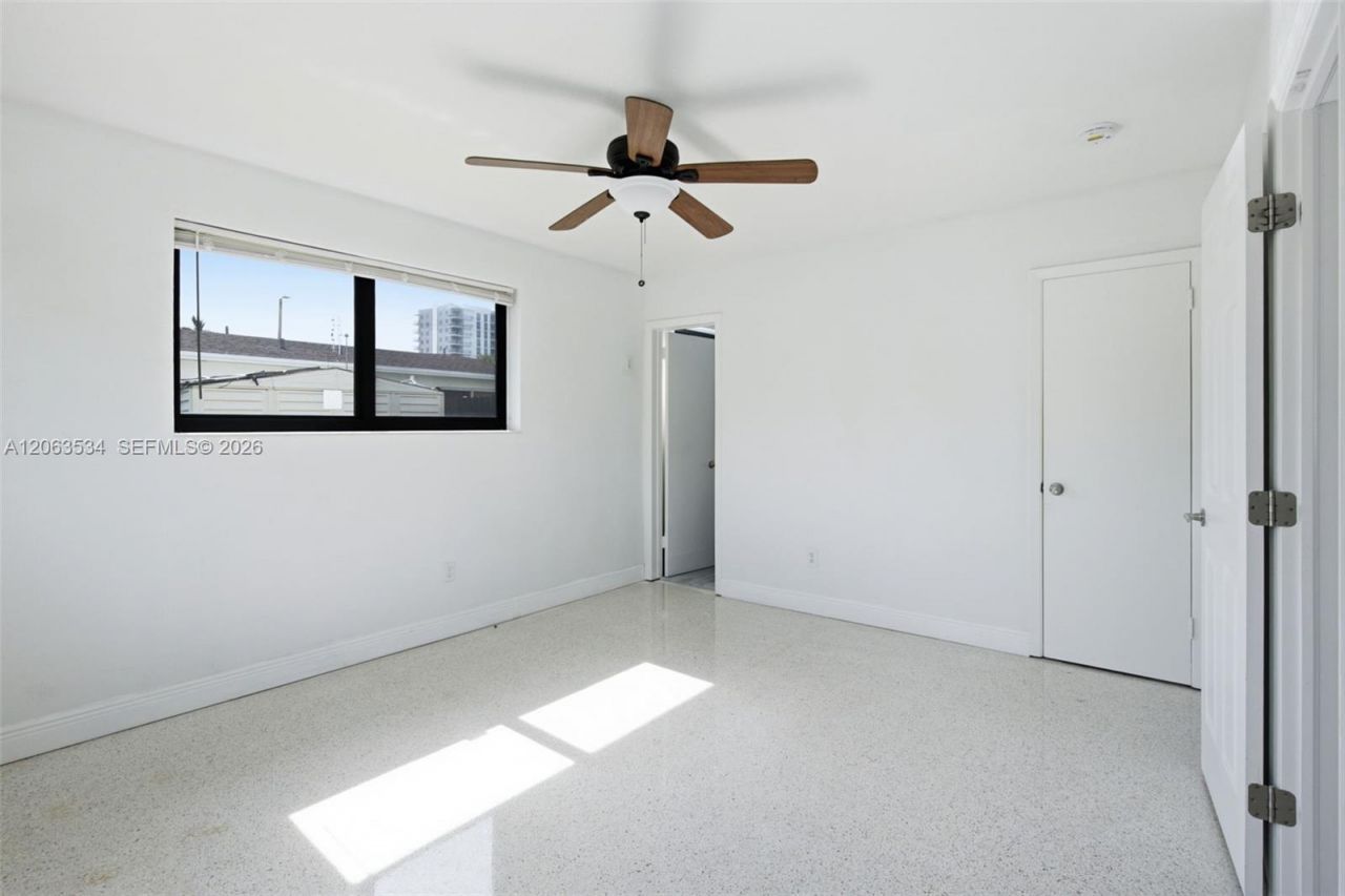 2625 SW 29th Ave, Unit 2625, Miami, FL 33133 Photo