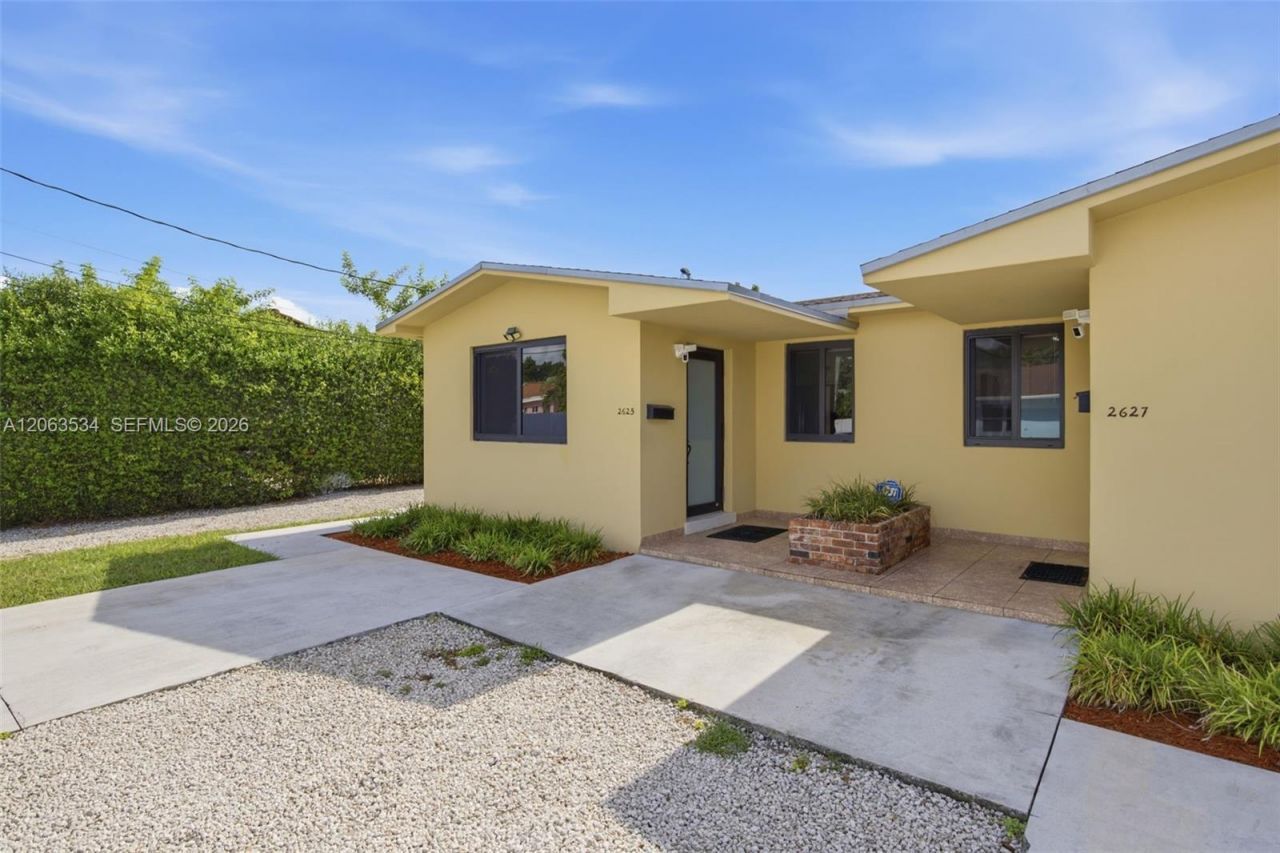 2625 SW 29th Ave, Unit 2625, Miami, FL 33133 Photo