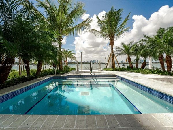 1000 West Ave, Unit 501, Miami Beach, FL 33139
