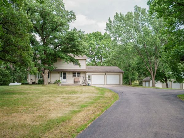 643 Crescent Road , South Haven, MN 55382