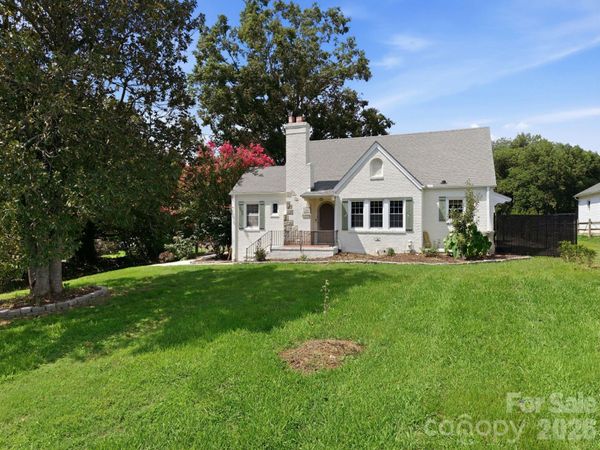 1522 Mooresville Road, Salisbury, NC 28147