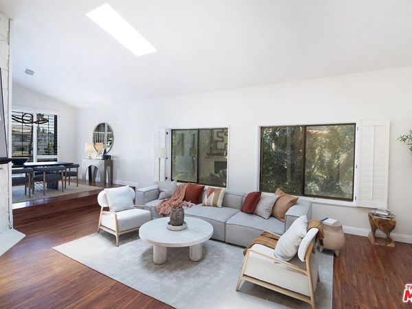 1434 Greenfield Avenue, Unit 303, Los Angeles, CA 90025
