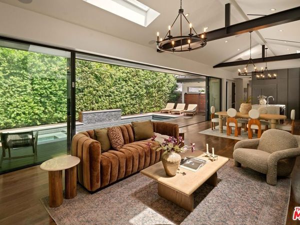 527 Norwich Drive, West Hollywood, CA 90048