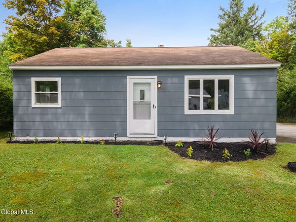 3 Riverview Drive, Niskayuna, NY 12309