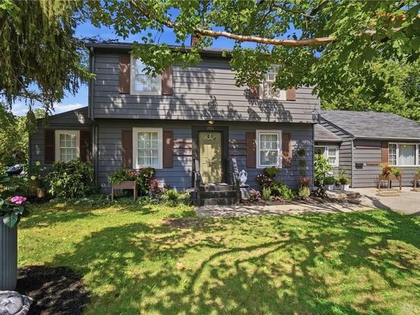 3905 Far Hills Avenue, Kettering, OH 45429