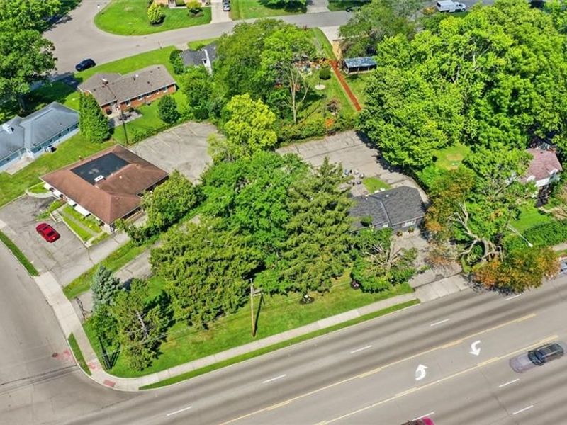 3905 Far Hills Avenue, Kettering, OH 45429 Photo 2