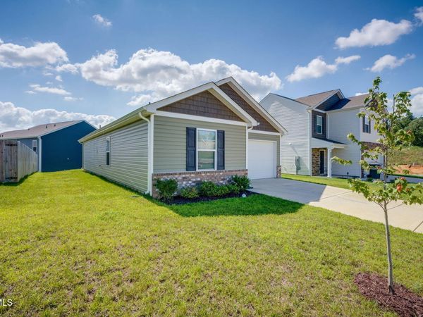 1261 Cherry Grove, Greeneville, TN 37745