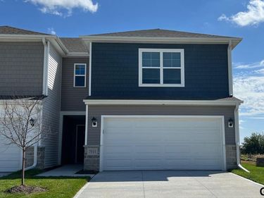 8965 N 167th Street, Bennington, NE 68007
