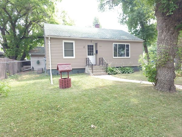 304 13th Street N, Moorhead, MN 56560