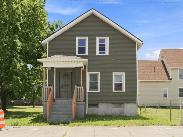708 E Jefferson Boulevard, Fort Wayne, IN 46802