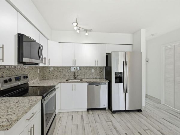 2627 SW 29th Ave, Unit 2627, Miami, FL 33133