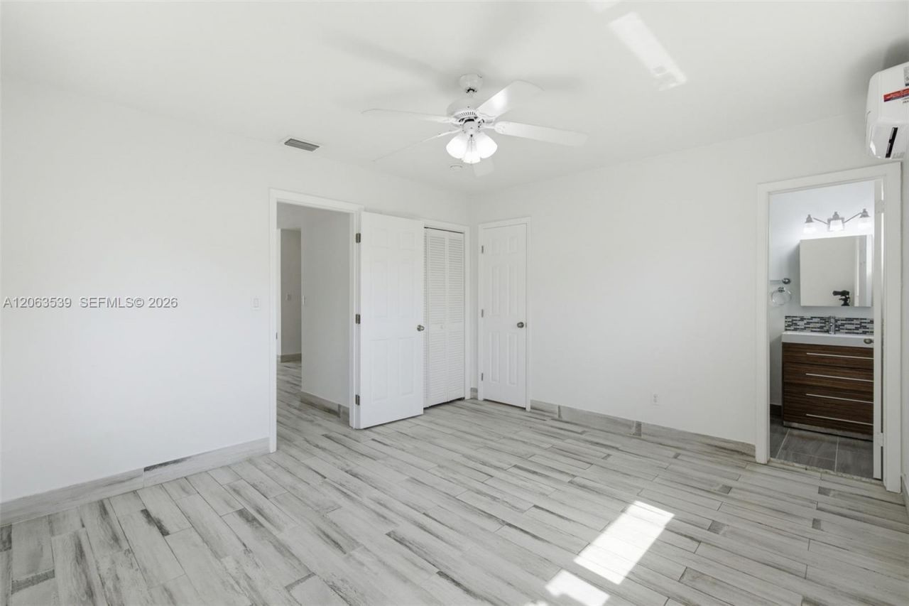 2627 SW 29th Ave , Unit 2627, Miami, FL 33133 Photo