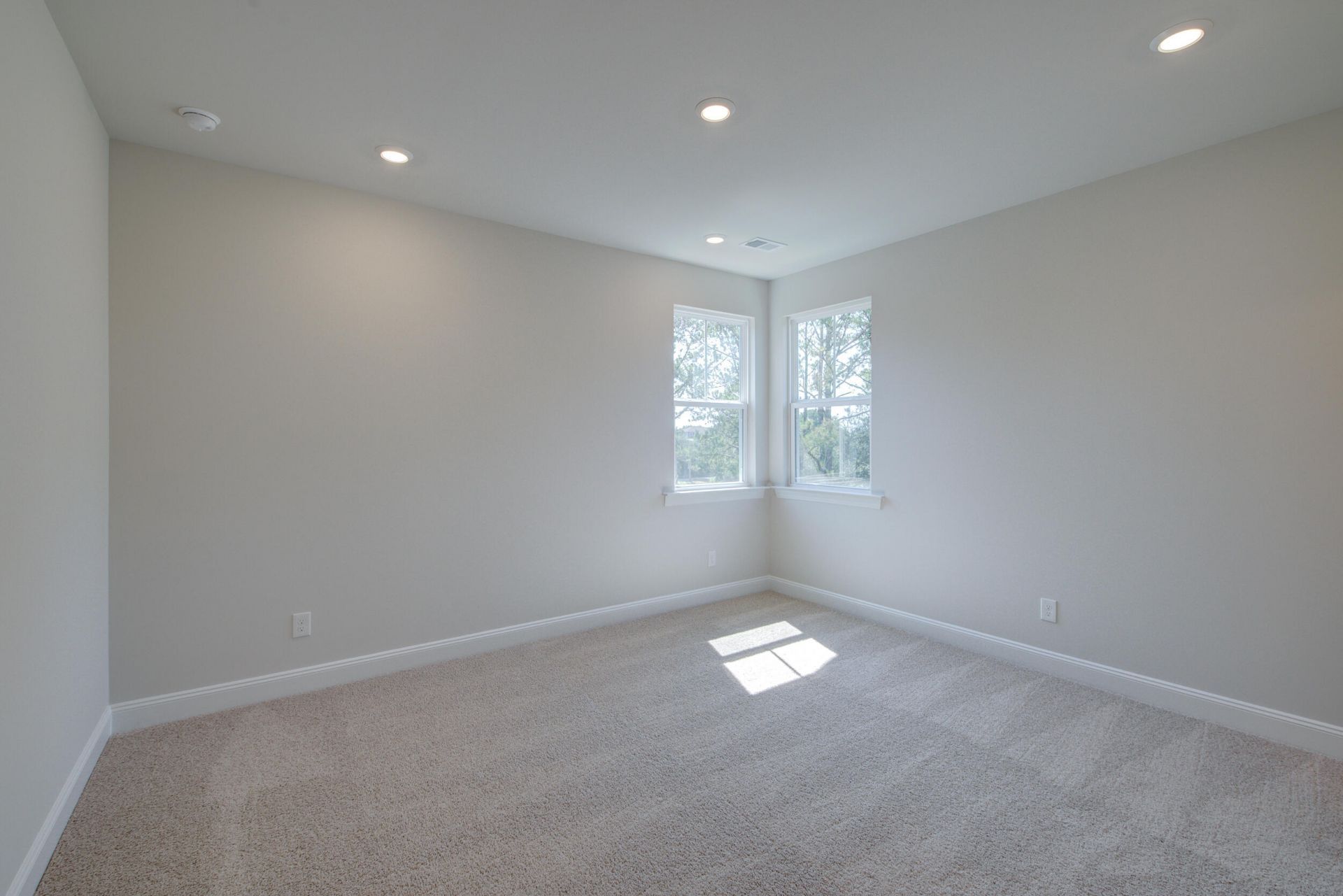 4147 Victory Pointe Drive Photo 31