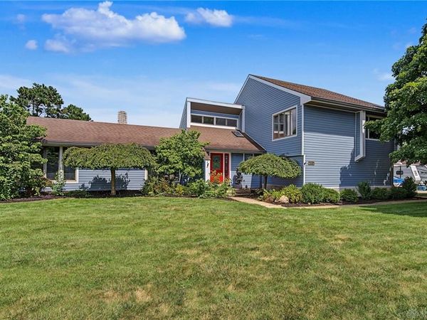 2605 Greenlawn Drive, Troy, OH 45373