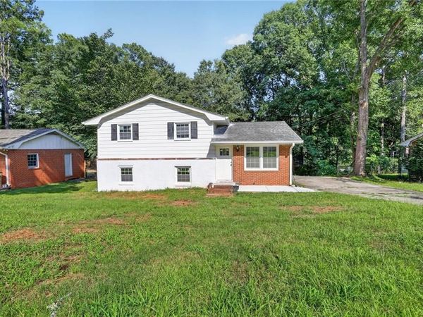 6464 Rabun Road, Morrow, GA 30260