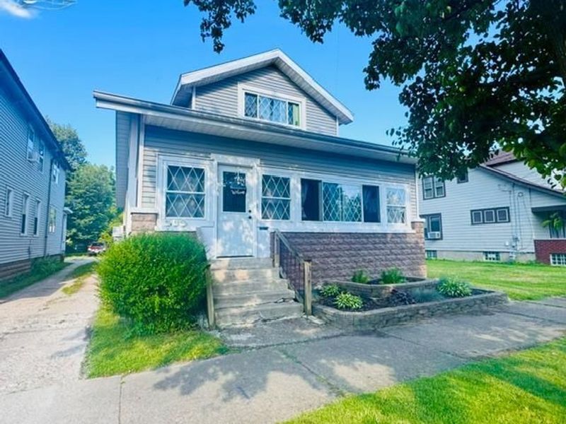 816 Warren Street, Sandusky, OH 44870 Photo 2