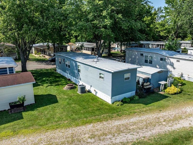 2175 NE Catawba Road, Unit 14, Port Clinton, OH 43452 Photo 9
