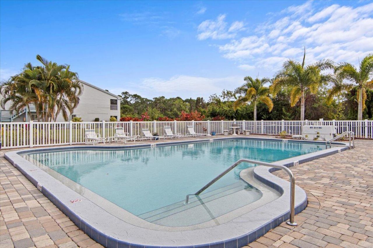 5769 Deer Run Drive, Unit 3I, Fort Pierce, FL 34951 Photo