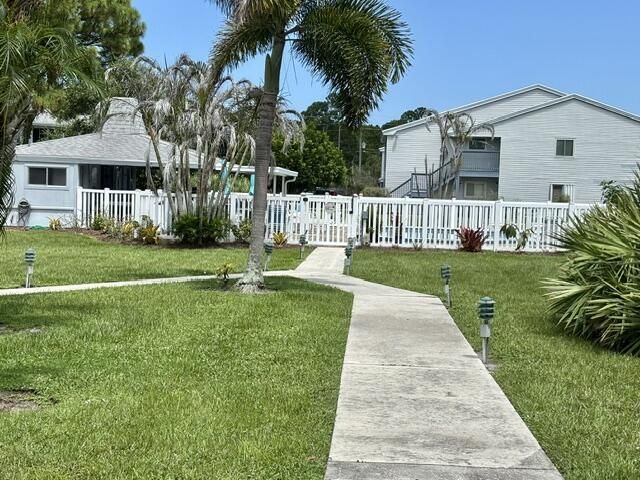 5769 Deer Run Drive, Unit 3I, Fort Pierce, FL 34951 Photo
