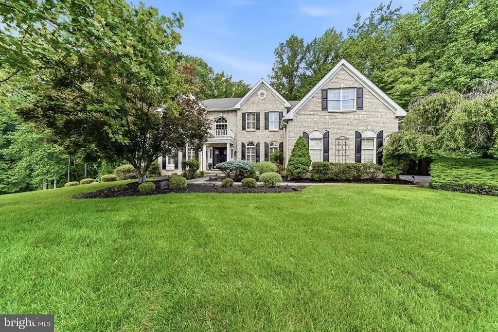 1 BEECH TREE DRIVE , GLEN MILLS, PA 19342