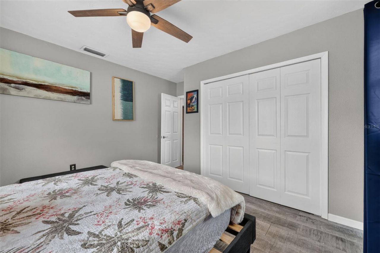 2711 27th Avenue Drive W, Bradenton, FL 34205 Photo