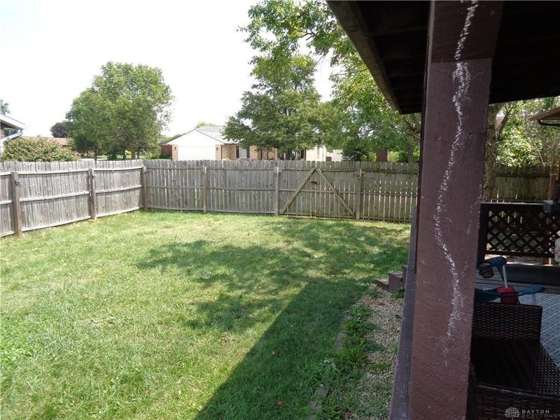 404 Buckeye Drive, Eaton, OH 45320 Photo 29