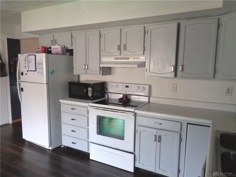 404 Buckeye Drive, Eaton, OH 45320 Photo 7