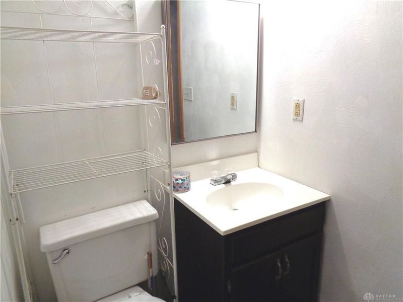 404 Buckeye Drive, Eaton, OH 45320 Photo 9