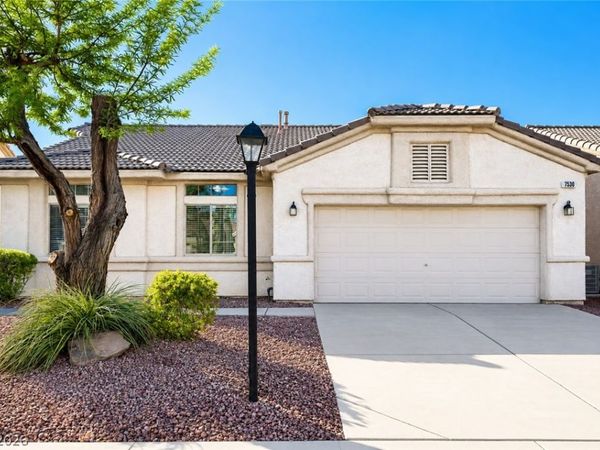7530 Splashing Rock Drive, Las Vegas, NV 89131