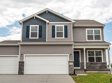 6066 N 185 Street, Elkhorn, NE 68022