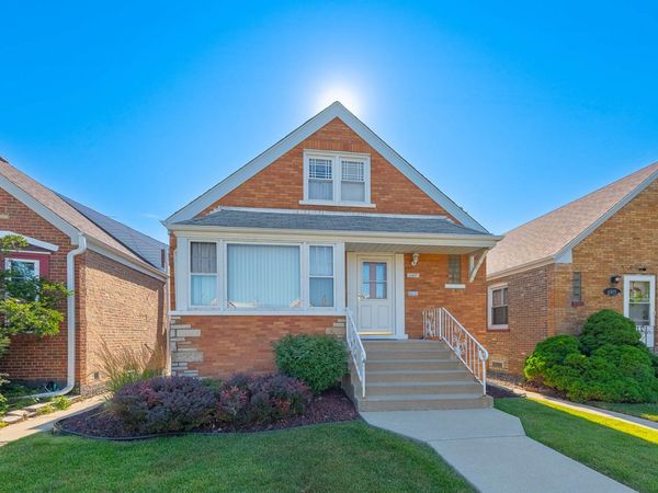 6811 S Komensky Avenue , Chicago, IL 60629