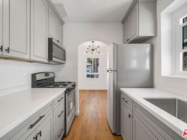 4014 W Adams Boulevard, Unit A, Los Angeles, CA 90018
