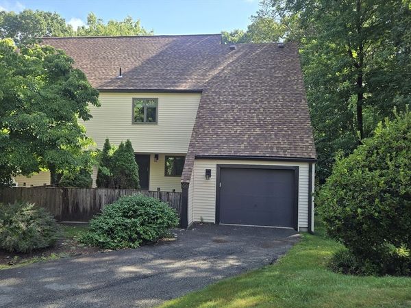 8 Clarendon Common, Unit 8, Franklin, MA 02038