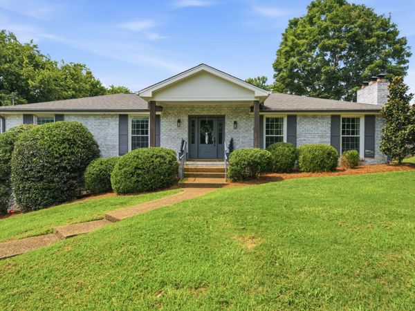 503 Holly Hill Ct , Nashville, TN 37221