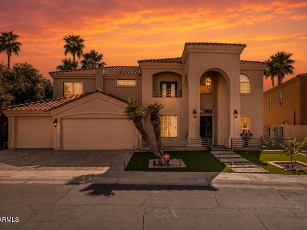1455 W HEATHER Avenue, Gilbert, AZ 85233